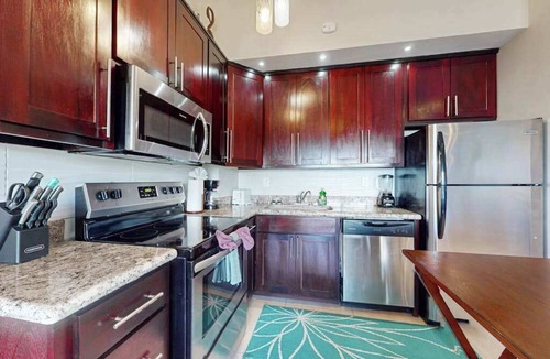 San Pedro Condo | Oceanfront condo with pool, gorgeous ocean views, WiFi & partial AC