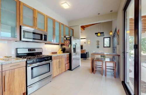 Caribbean Way House | Oceanfront home w private beach, ocean view, kayaks, rooftop, WiFi & partial AC