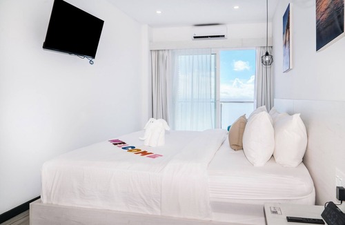 San Pedro Hotel | Oceanview 511 1Bedroom | Balcony | Watermark Hotel