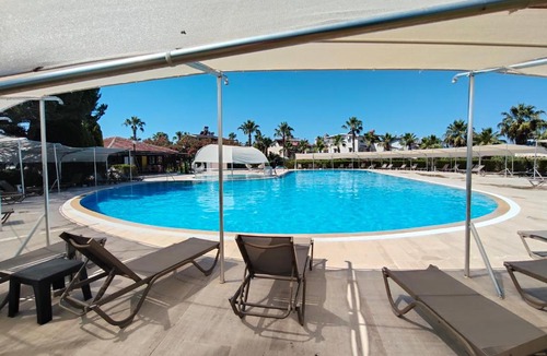 Side Villa | Palladium Villa