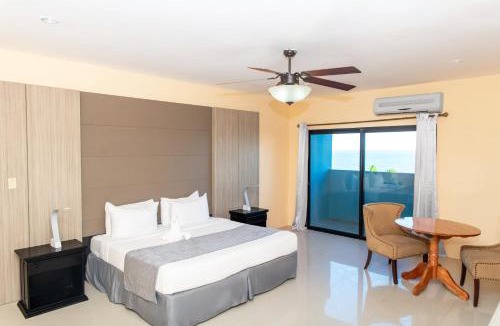Belize City Hotel | Pickwick Park View Hotel