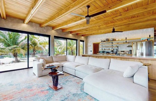 Placencia Villa | Relaxing villa with private plunge pool, canal views & open layout for families