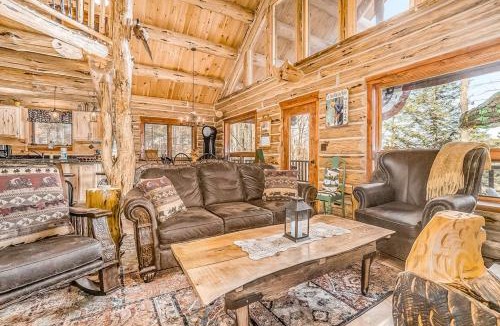 Thompsonville House | Salmon Run
