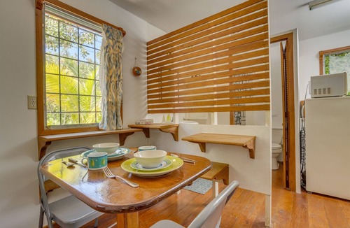 Placencia Cottage | Short Walk from the Beach: Charming 1BR Cabana
