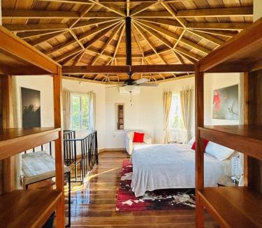 Middlesex House | Stellar Cottage w Amazing Views on Hummingbird Hwy
