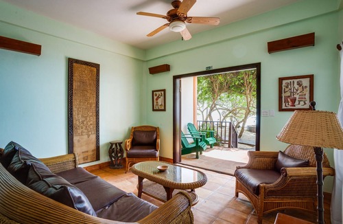 Placencia Apartment | TBS 33 Beachside-Resort Style Condo-Pool-1 Bedroom