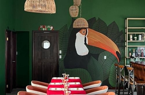 Independence and Mango Creek Hotel | The Toucan Inn