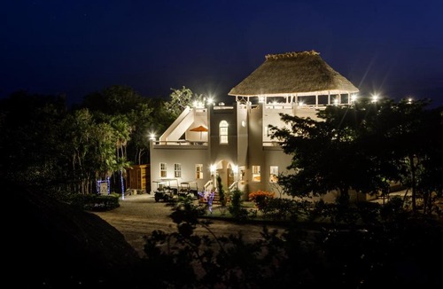 Orchid Bay Bed & Breakfast | The Crimson Orchid Inn at Orchid Bay