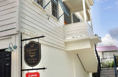 Fort George Apartment | The Gabourel House - Blue Hole Suite