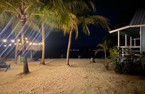 Placencia Apartment | The Village Inn