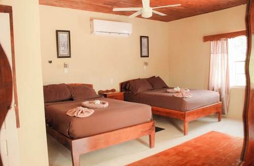 Caye Caulker Hotel | Tropical Paradise Hotel