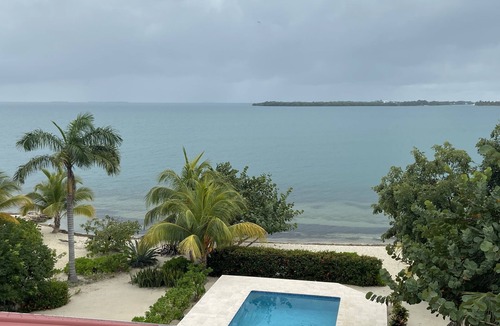 Placencia House | Walk to Village Beach Front Modern Home with Pool and Privacy