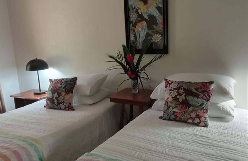 Ontario Village Hotel | Warriehead Resort