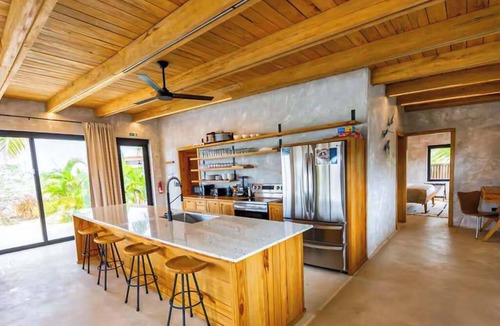 Placencia Villa | Waterfront villa with splash pool, private terrace, beach access & WiFi