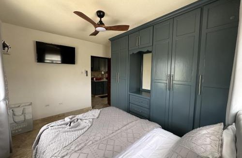 Fortescue Apartment | Windy Bottom