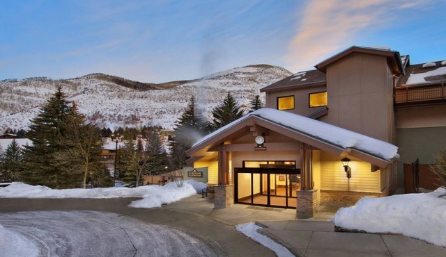 1 Bedroom Premium - Marriott's StreamSide at Vail - Birch, Douglas, and Evergreen - Full Resort Acce in Vail
