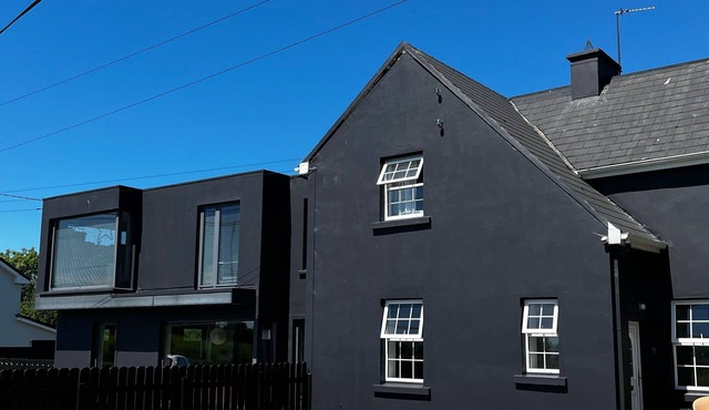 1892 Schoolhouse Killarney - ideal for Ring of Kerry, Dingle & Killarney in Killarney