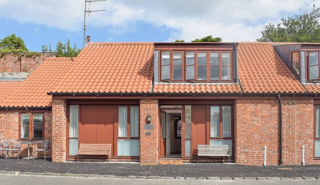 3 bedroom accommodation in Waren Mill, near Bamburgh in Belford