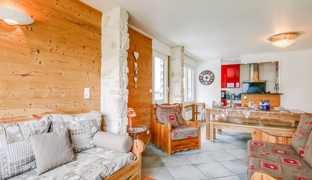 3-room apartment in Tignes, 8 people, ski-in/ski-out with WIFI in Tignes