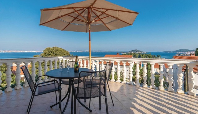4 bedroom stunning apartment in Poljana in Poljana