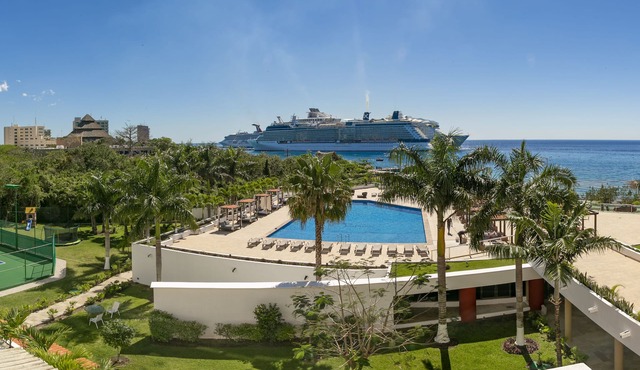 5 Star Luxury Condo with Awesome Ocean View! in Cozumel