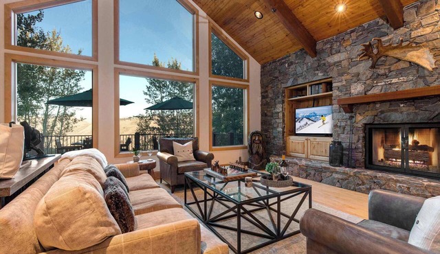 Abode at Sleeping Indian, Jackson Hole, 5 suites in Jackson