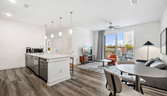 Accessible Two-Bedroom Apartment w/Balcony in Atlanta