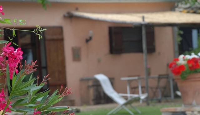 Agriturismo Podere Conte Ràcani - Apartment I CIPRESSI in Amelia