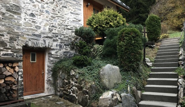 ALLEMONT Chalet des Galline DOMAINE VAUJANY ALPE D HUEZ in Allemond