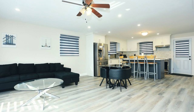 Amazing 3BR Home ~ Relax & Unwind in Comfort in Innisfil