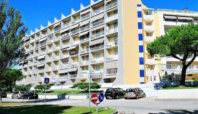 Apartment Porto Santa Margherita by Beach in Porto Santa Margherita (VE)