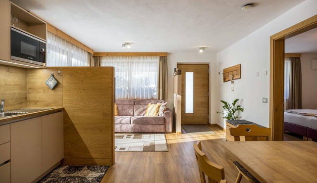 Apartment 'Ciasa Rungg App Pares' with Mountain View, Garden & Wi-Fi in St.Vigil