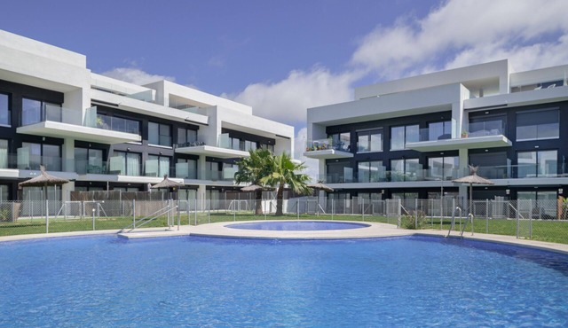 Apartment 'Palacio De Pilas 30' with Shared Pool, Wi-Fi and Air Conditioning in Zahara de los Atunes