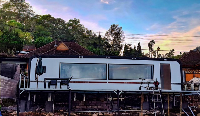 ARA Caravan Villa with Danau Buyan View in Bali