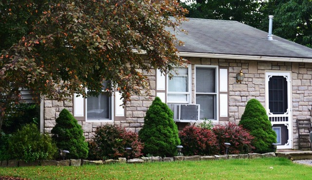 Aunt Connie's Cottage in Oberlin