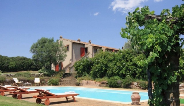 Bagnoletto, splendid farmhouse in the open countryside in Orte