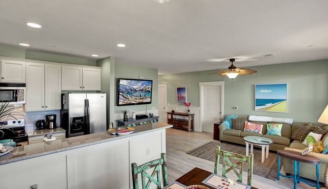 Bayfront condo on Galveston's West Bay in the Pointe West Community in Galveston