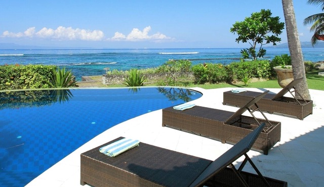Beachfront Villa in Candidasa, East Bali in Candidasa