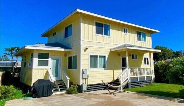 Beautiful North Shore Studio located steps away from the beach! in Laie