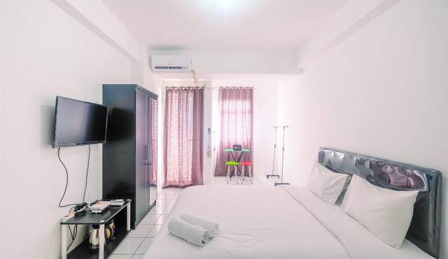Beautiful Studio at Gunung Putri Square Apartment in Gunung Putri
