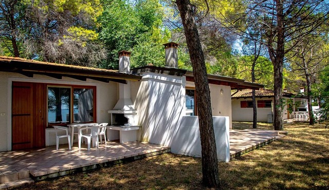 Belvedere Pineta Village Villini Miramare for 6 persons in Belvedere Grado