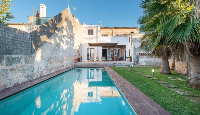 Can Serral - Villa With Private Pool In Algaida in Algaida
