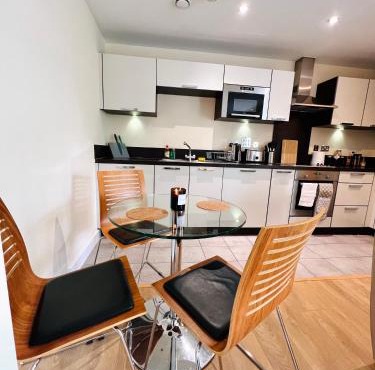 Canada Water SE16 7AQ 2bed apartment in London