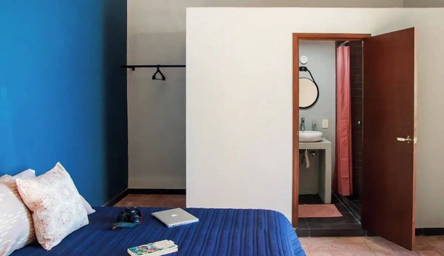Casa Arrayan 2 Private Bedroom/Private Bathroom in Guadalajara