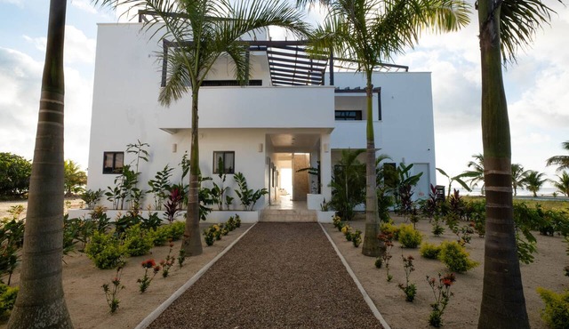 Casa Norte – Oceanfront Villa