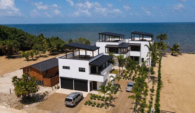 Casas de Buena Fe – Entire Property
