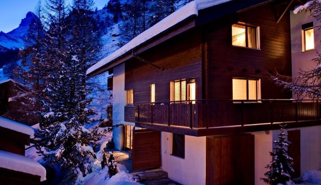 Chalet Zen Zermatt, Free-standing Chalet in Zermatt