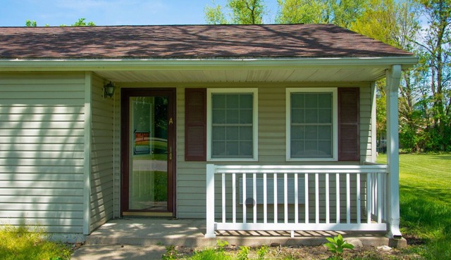 Charming and Tranquil 1BR in Colchester, IL in Colchester