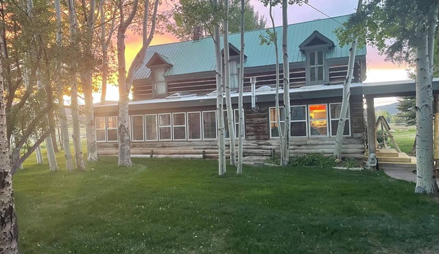 Charming log house in Snowmass with all the amenities. in Snowmass