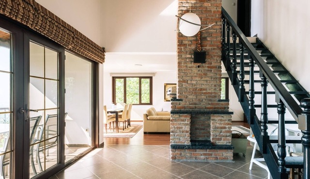 Chic Flat w Terrace, Garden, Fireplace in Nature in Izmit